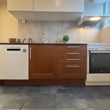 Perfect For Business And Leisure In
